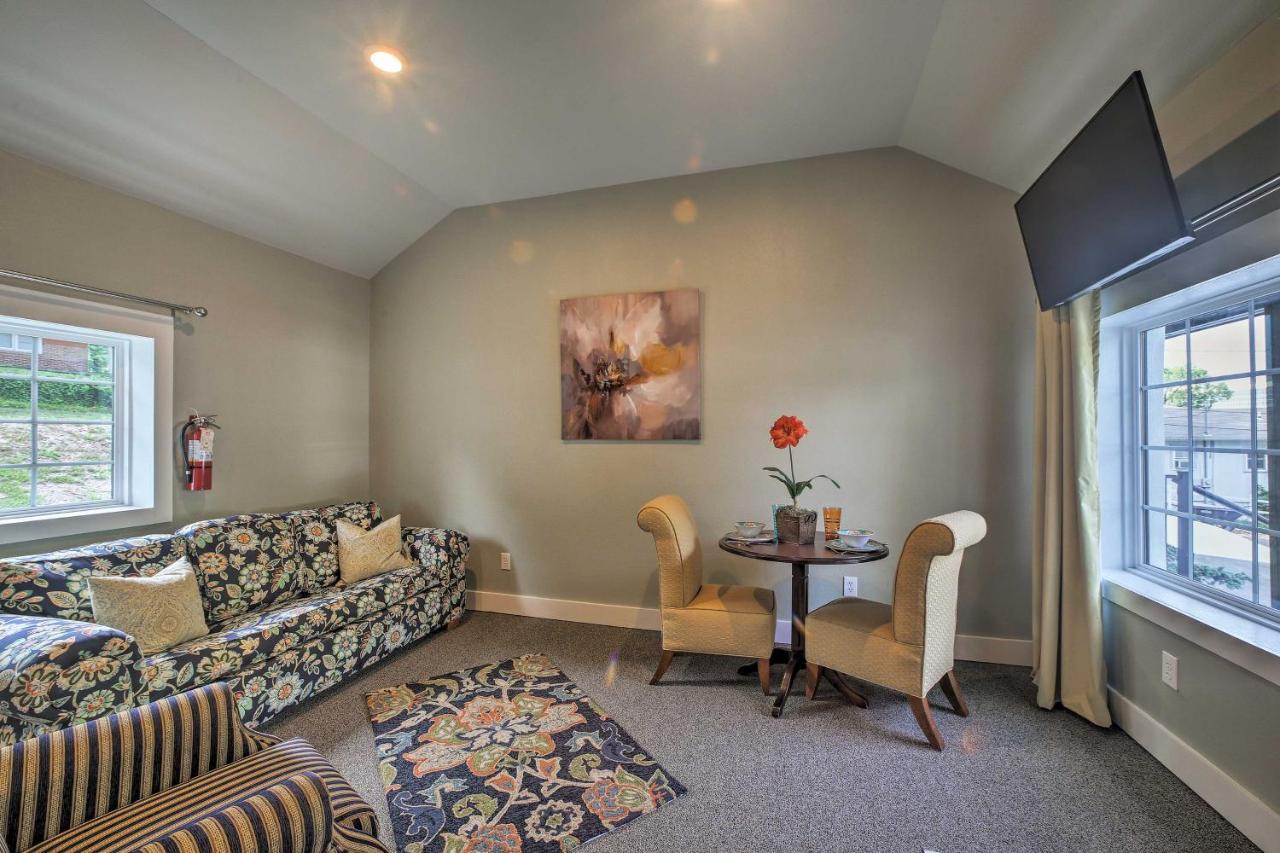 Downtown Branson Cottage With Pool Access! Esterno foto