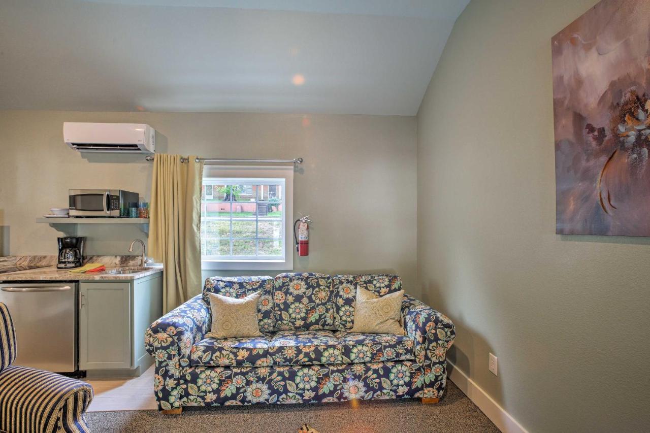 Downtown Branson Cottage With Pool Access! Esterno foto