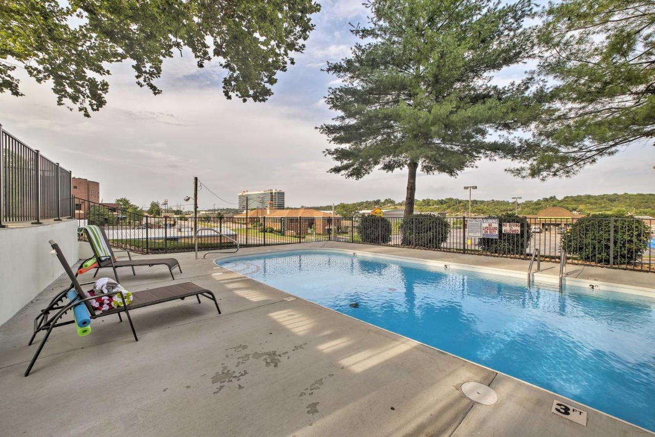 Downtown Branson Cottage With Pool Access! Esterno foto